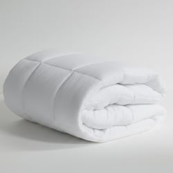 Couette 4 Saisons 220x240 Cm - 300 GSM Polyester, Thermorégulatrice, Lavable Machine