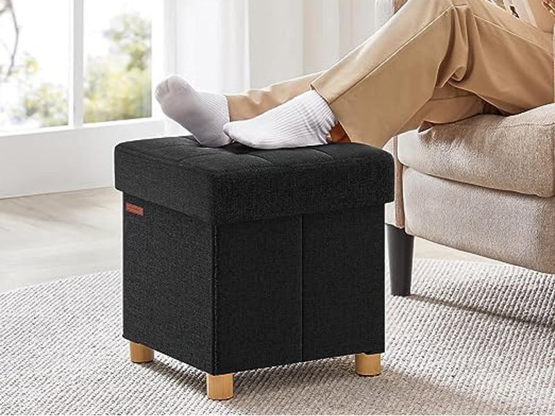 Banc De Rangement / Pouf SONGMICS - 38 X 38 X 40 Cm, Capacité 37 L - PVC Noir, Structure Pliable - Pour Salon, Entrée, Repose-pieds - 12